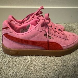 Pink and red Puma sneakers only worn one time